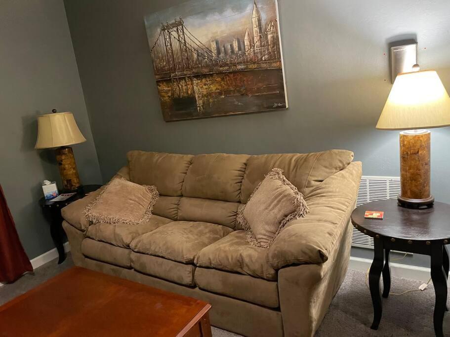 Dartt'S Park Flat Apartment Owatonna ภายนอก รูปภาพ